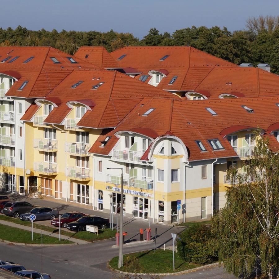 Tip Top Wellness Apartman Zalakaros Dış mekan fotoğraf