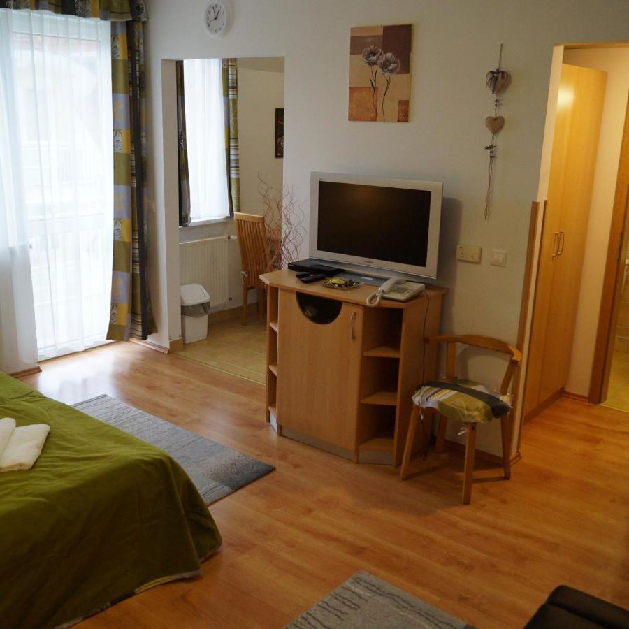 Tip Top Wellness Apartman Zalakaros Dış mekan fotoğraf